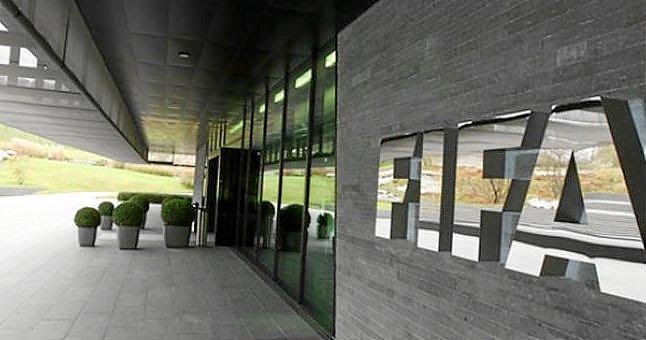 Hinchas reaccionaron a publicación de la FIFA en pro de los Derechos Humanos: ¿Es cuenta parodia?