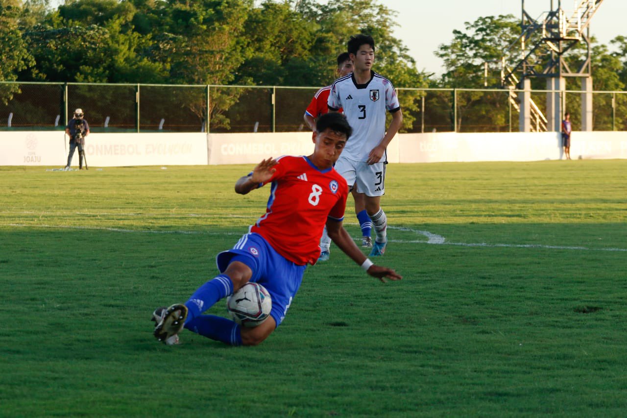 La Roja sub 17 sufrió dura caída ante Japón en su debut en la Copa Joaju