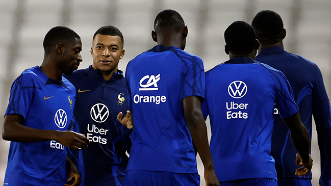 El “virus del camello” asusta más que Messi en la selección de Francia