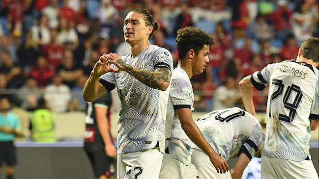 Darwin Núñez volvió recargado a Liverpool y marcó doblete en triunfo sobre AC Milan