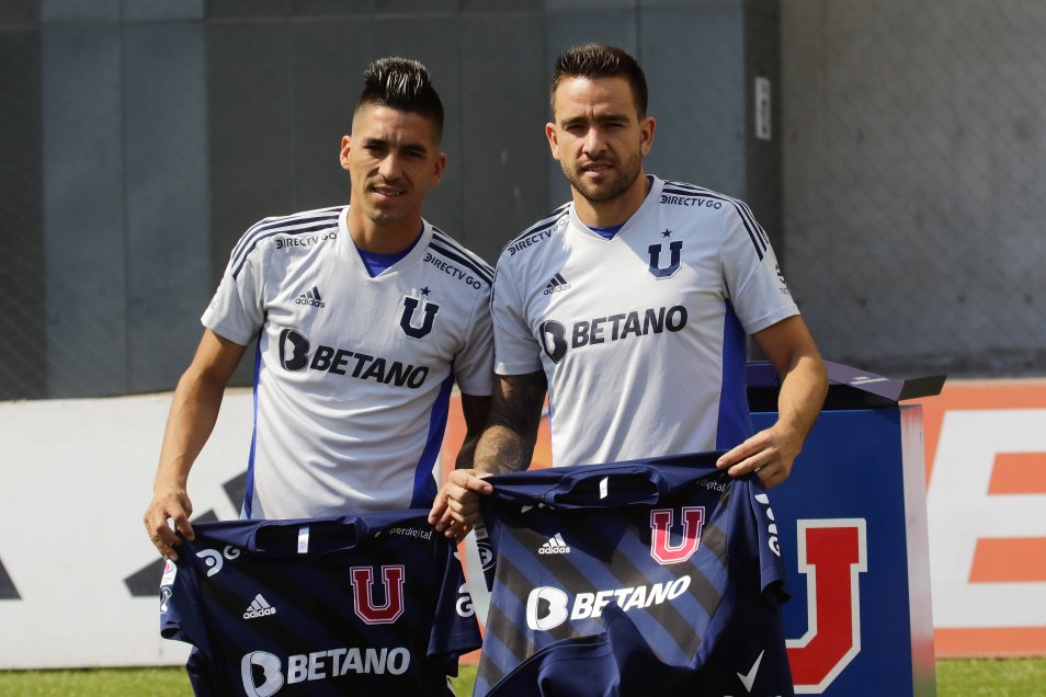 La primera comparecencia de Zaldivia y Fernández ante los medios como jugadores de la U