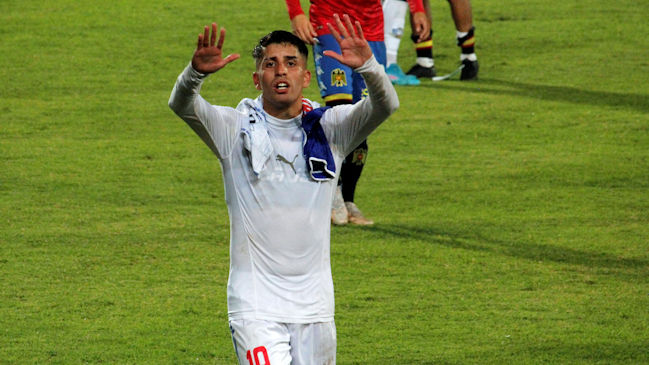 Curicó Unido acordó el fichaje de Jason Flores