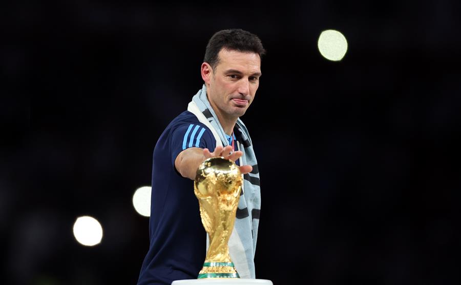 Lionel Scaloni: Este equipo sólo me causa orgullo, haber ganado así tiene el doble de mérito