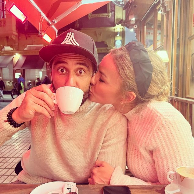 Carla Pardo a su esposo Claudio Bravo: Te amo… Y no es para tanto, es para siempre