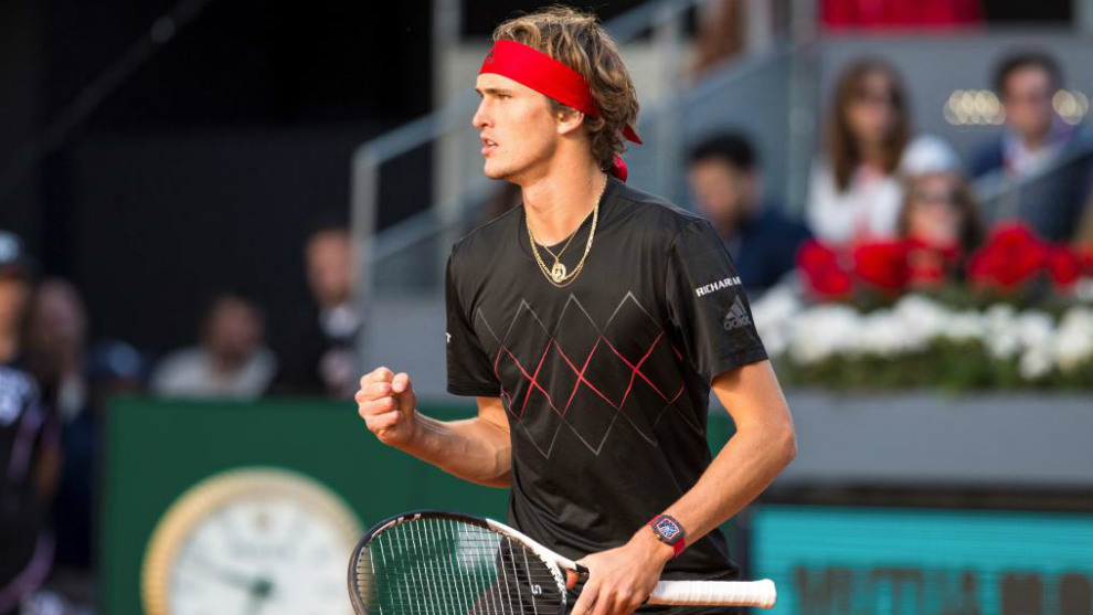 Alexander Zverev derrotó a Novak Djokovic en torneo de exhibición en Dubai