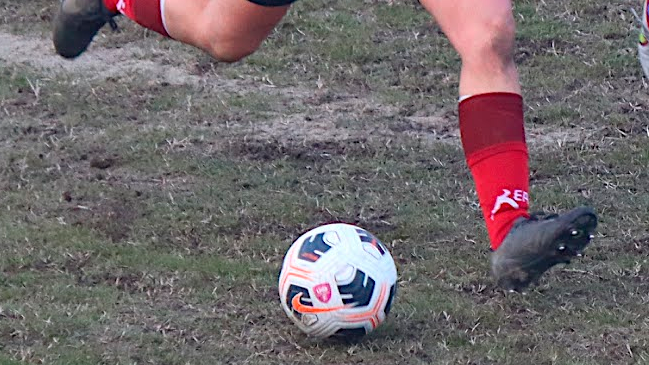 Escándalo: Un club dejó de pagar y excluyó a jugadora que quedó embarazada