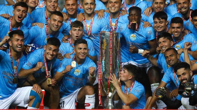 A Bolivia los pasajes: Magallanes jugará ante Always Ready en su retorno a la Libertadores