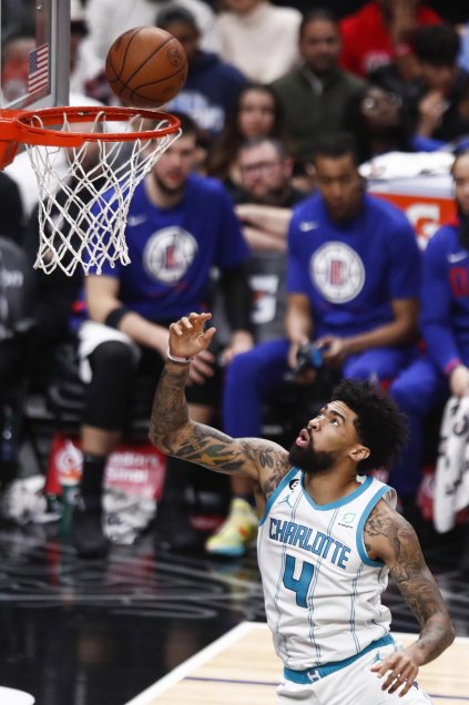 Los Clippers mostraron su poderío con sólido triunfo ante Charlotte