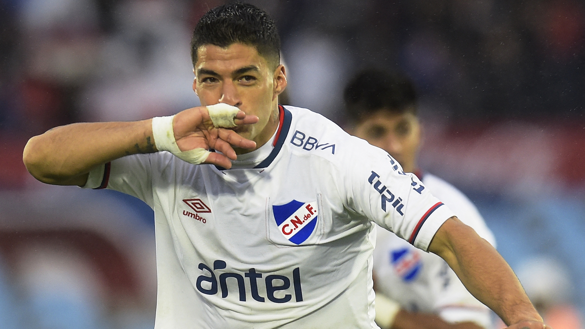 Gremio espera un desenlace en la negociación con Luis Suárez “en horas”