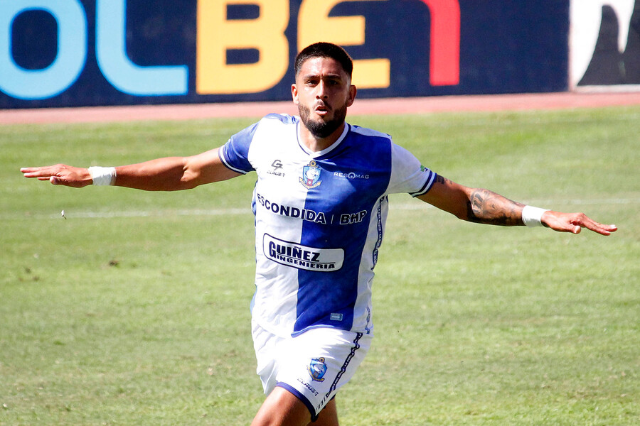 Curicó Unido anunció acuerdo para la incorporación de Tobías Figueroa