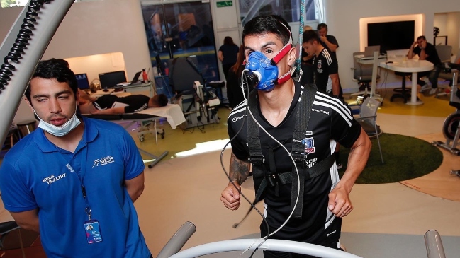Médico de Colo Colo explicó exámenes que se realizó el plantel en el inicio de la pretemporada