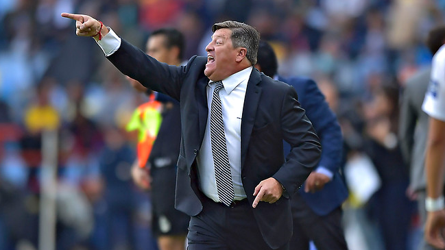 Miguel “Piojo” Herrera: Me ilusionaba mucho estar en la Roja, podría dirigir en Chile