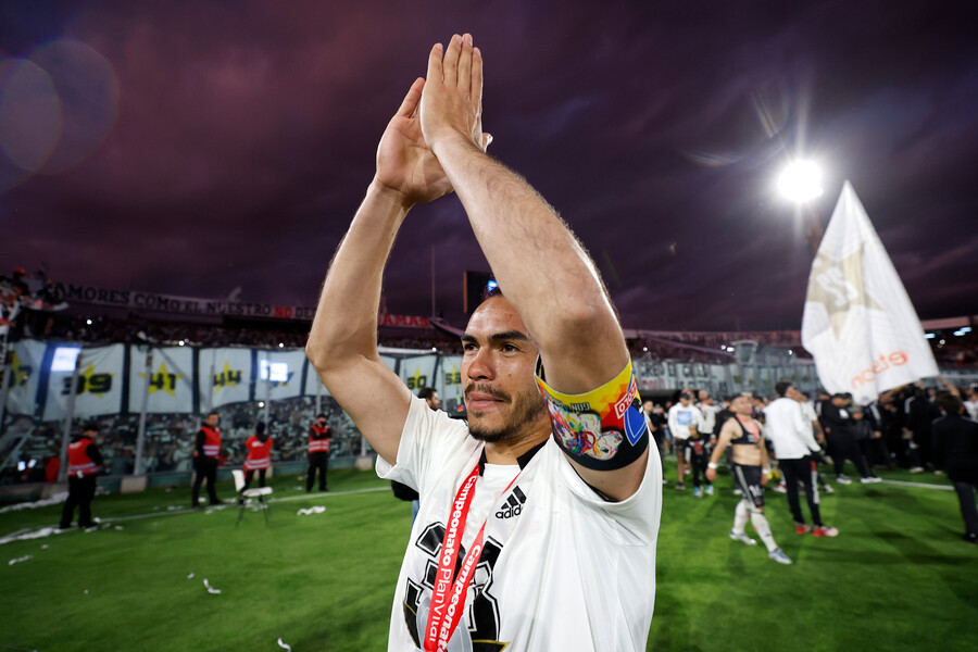 ¿Gabriel Suazo cambió de representante en medio de la búsqueda de club?