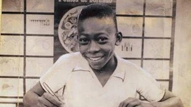 [Anecdotario] ¿Edson o Edison Arantes do Nascimento?