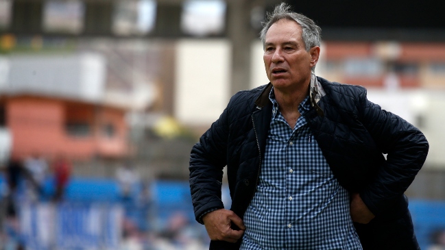 Ariel Holan: Vamos a tener una alineación interesante y muy ofensiva