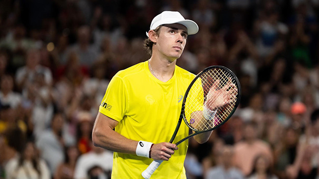 Alex De Miñaur derrotó por primera vez en su carrera a Rafael Nadal