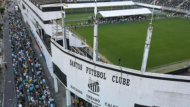 Pelé será sepultado en un cementerio vertical cerca del estadio de Santos