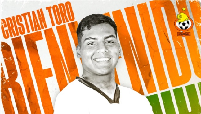 Cobresal oficializó a Cristian Toro como su nuevo refuerzo