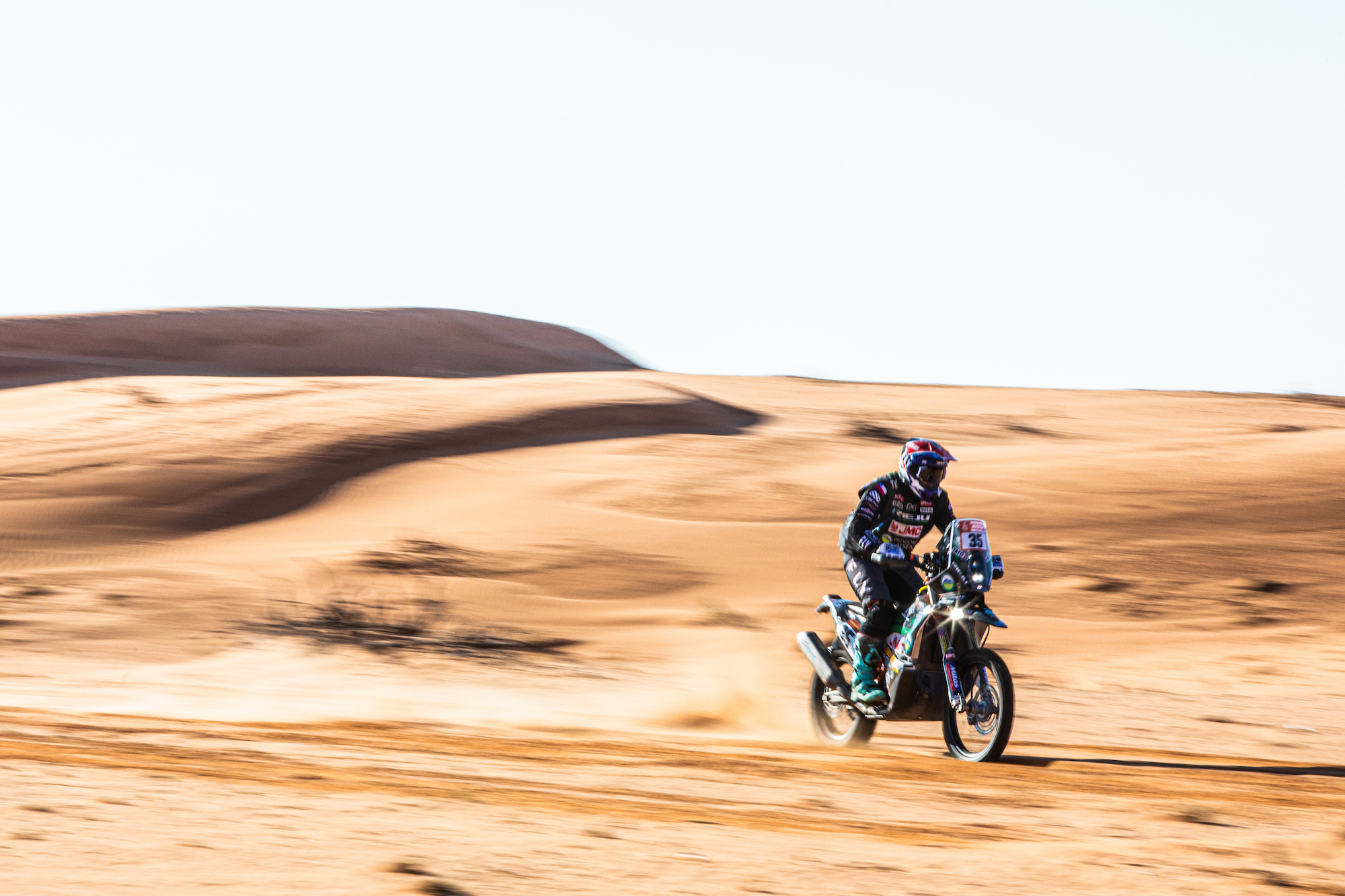 Patricio Cabrera aceleró a fondo en su mejor día en el Rally Dakar 2023