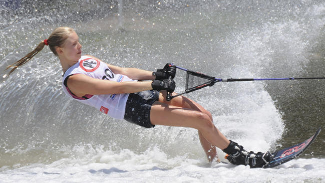 Daniela Krestchemer y Trinidad Espinar pasaron a la final del Mundial Junior de Esquí Naútico