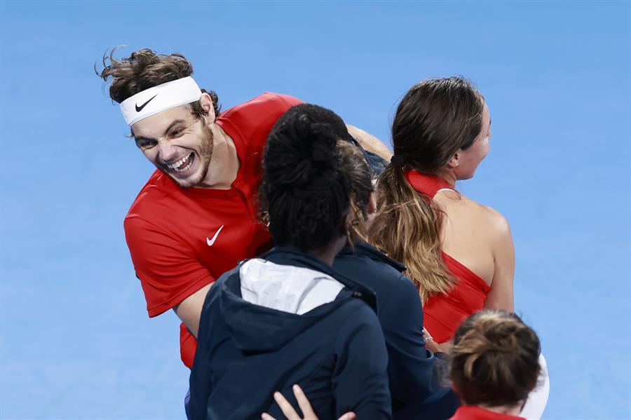 Estados Unidos se quedó con el título en la primera edición de la United Cup