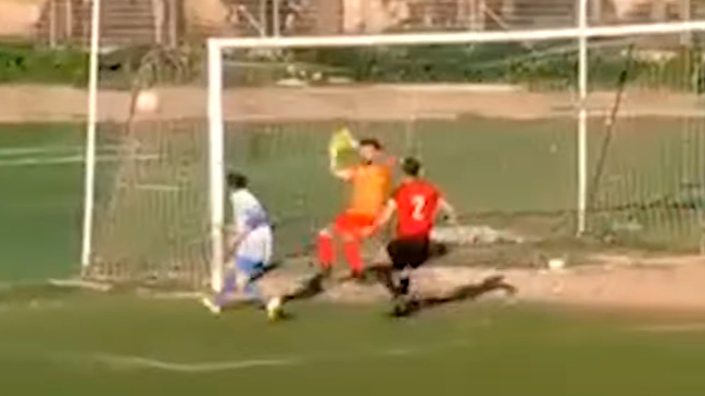 El escandaloso “gol fantasma” que fue validado por el árbitro