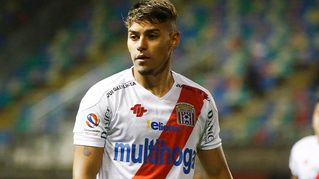 Curicó Unido enfrenta amistoso internacional contra Arsenal de Sarandí