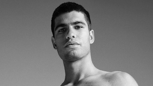 Carlos Alcaraz se estrenó como modelo de ropa interior para conocida marca