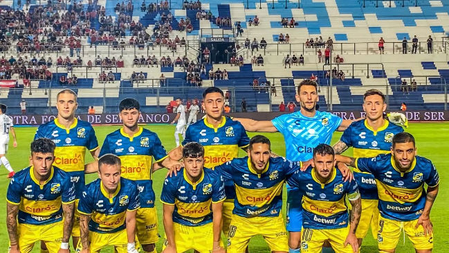 Everton va por un triunfo ante Boca Juniors en el cierre del triangular en Argentina