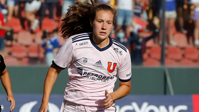 U. de Chile se despidió de la goleadora Sonya Keefe