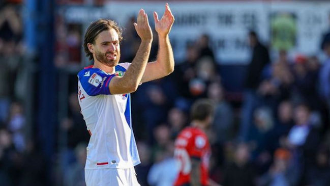 Ben Brereton estuvo ausente en derrota de Blackburn por el inminente nacimiento de su hijo