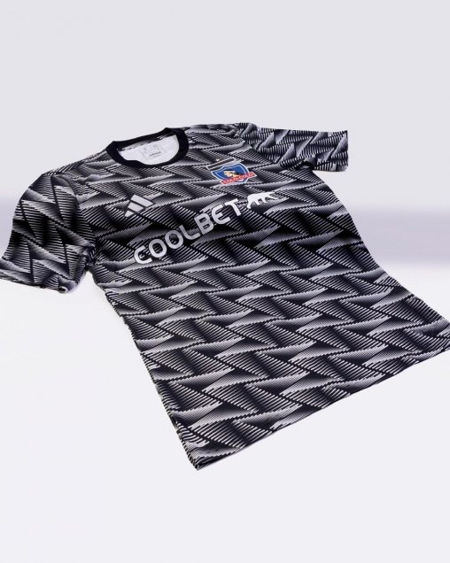 Adidas presentó la cuarta camiseta de Colo Colo para este 2023