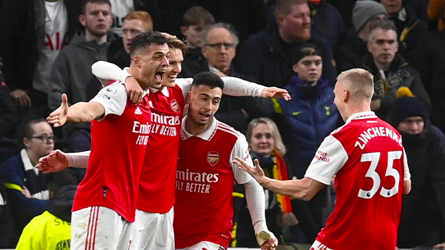 Autogol de Lloris y golazo de Odegaard guiaron el triunfo de Arsenal en su visita a Tottenham