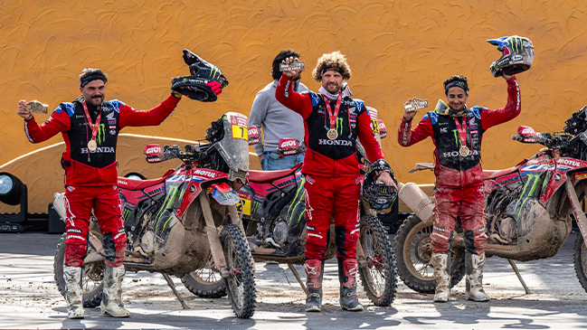 Los mejores momentos de José Ignacio Cornejo y su equipo en la etapa 14 del Dakar