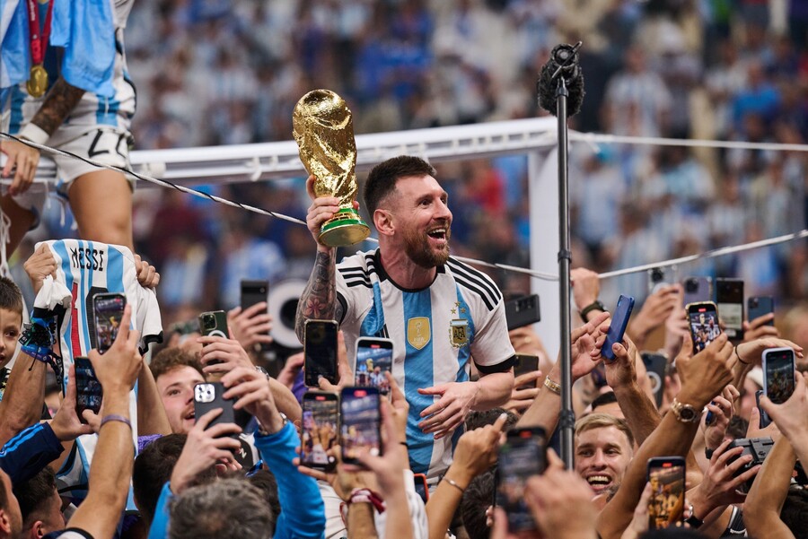 Lionel Messi publicó emotiva carta a un mes del Mundial: Ser campeones hace que todo sea más lindo