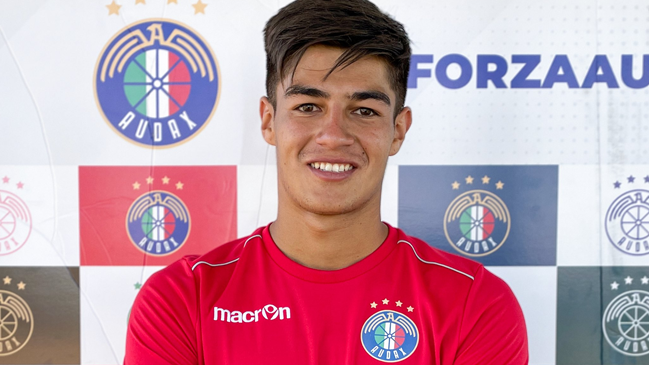 Audax Italiano oficializó la incorporación del zaguero Bastián Tapia desde la U