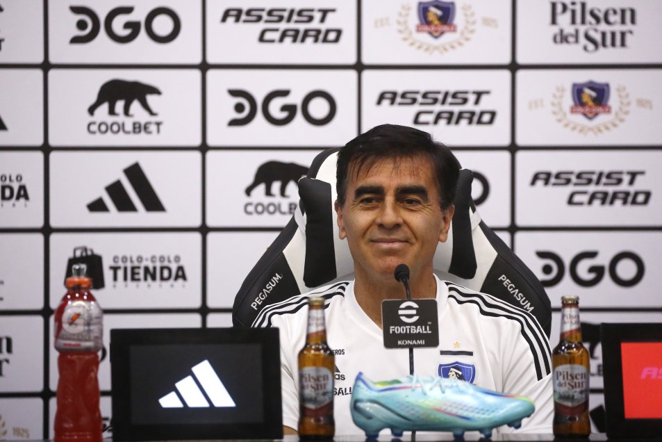 Gustavo Quinteros atendió a los medios en la previa de la primera fecha del Campeonato