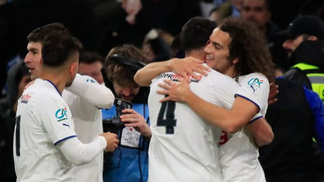 Marsella contó con Alexis y doblegó a Rennes para avanzar a los octavos de la Copa de Francia