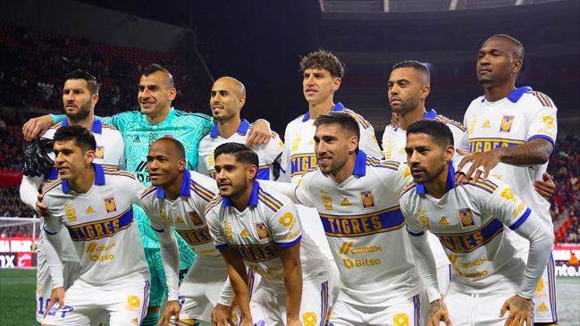 Tigres de Igor Lichsnovsky cosechó un empate ante Xolos de Nicolás Díaz