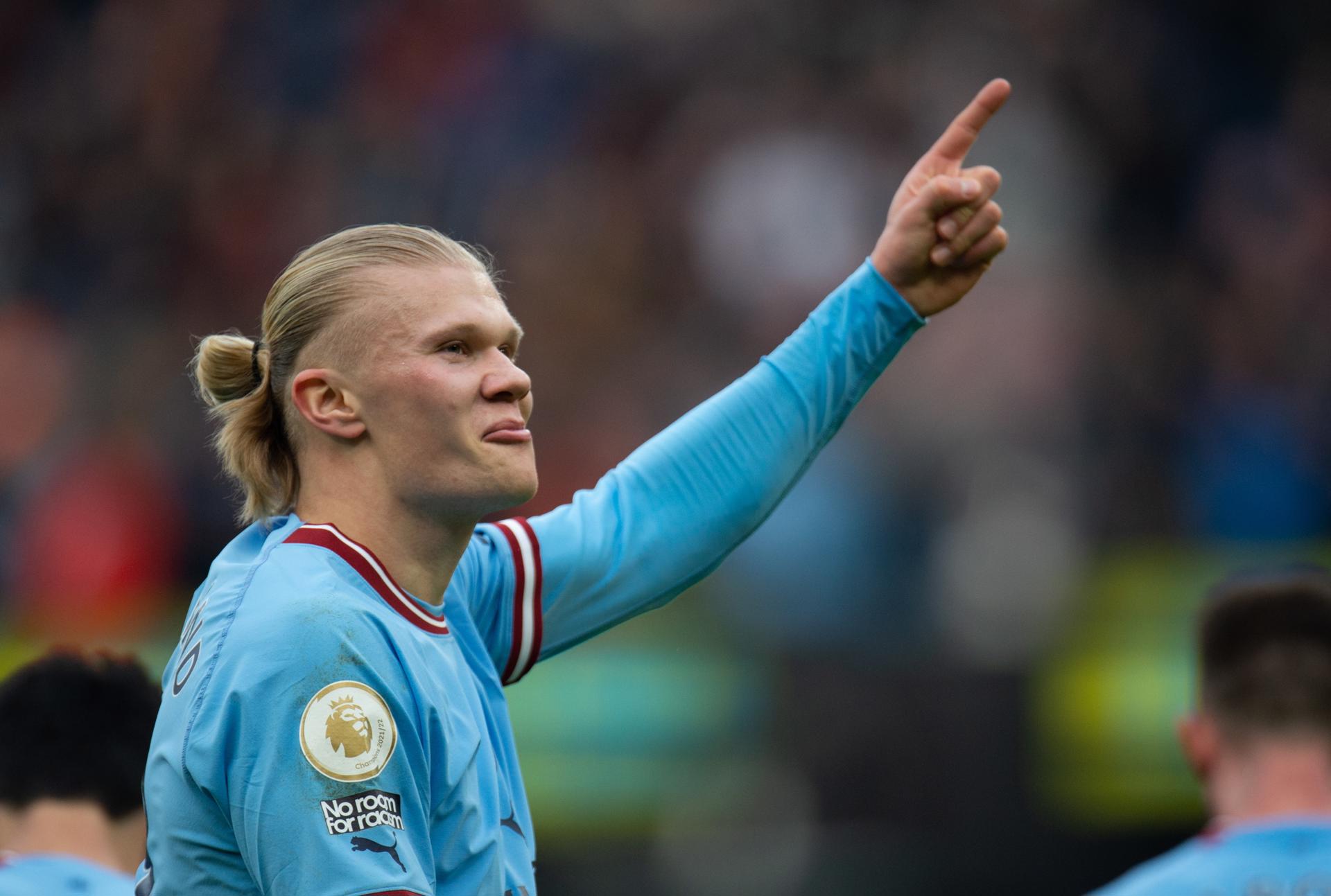Manchester City contó con otro triplete de Erling Haaland para tumbar a Wolves en la Premier