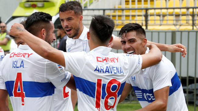 U. Católica consiguió un contundente triunfo sobre Everton en su estreno en el Campeonato