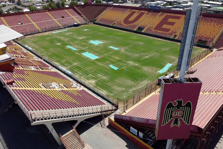 Gerente de U. Española: Mejorías en cancha del Santa Laura serán ostensibles en las próximas fechas