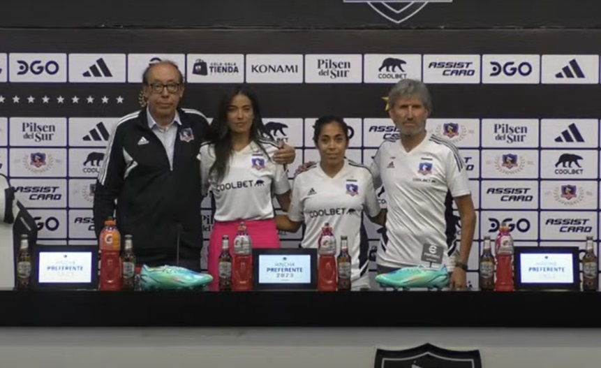 Colo Colo presentó a Yessenia López y Ryann Torrero como refuerzos del plantel femenino