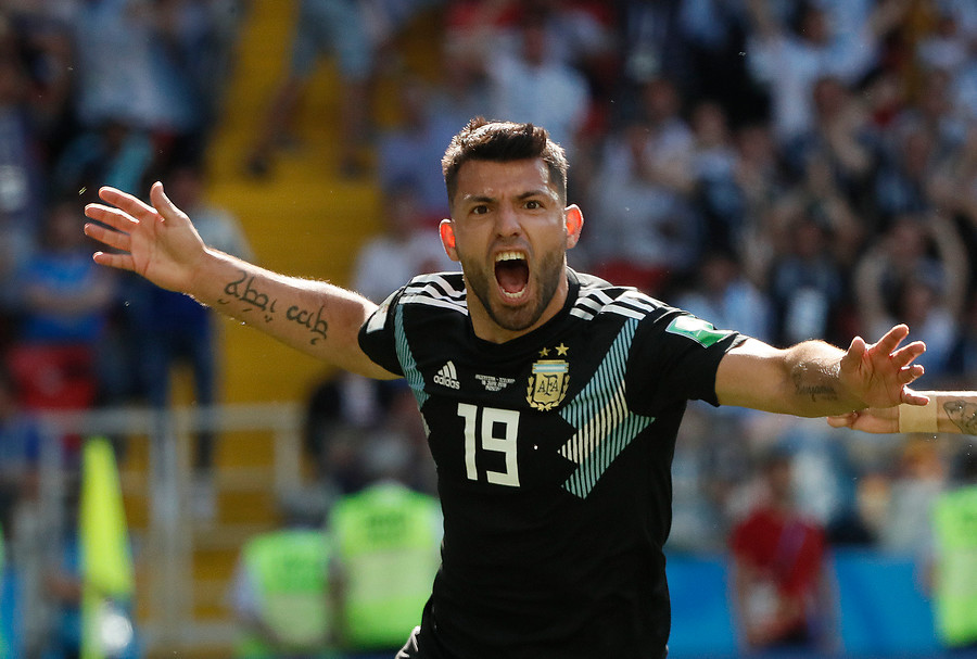 La dura réplica de Agüero a Ibrahimovic: Te podrías preocupar de tu país, que ni siquiera va a los Mundiales