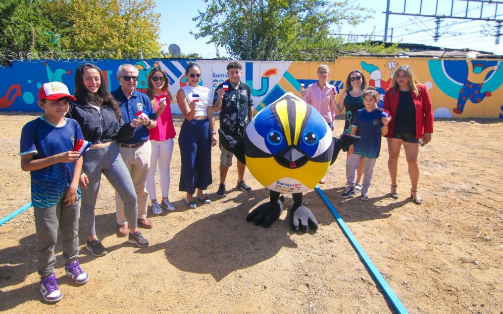 Santiago 2023 inauguró programa Murales Barriales en comunas sede de los Juegos