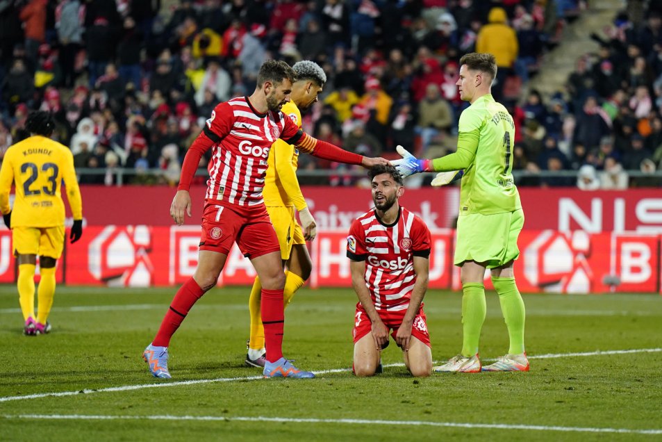 Barcelona venció a Girona y se mantuvo como líder el la Liga de España