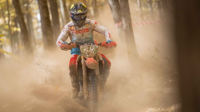 Ruy Barbosa logró un meritorio podio en el inicio del Campeonato Sprint de Enduro