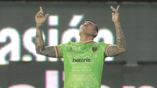 “Chilealbo”: El “9” que esperaba Quinteros está a una firma de sumarse a Colo Colo