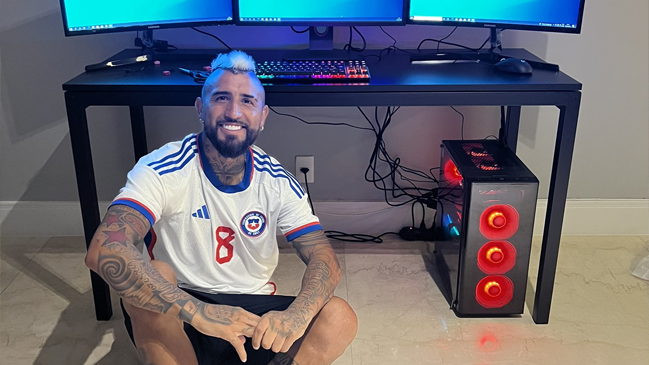 Arturo Vidal regresó a Twitch y anunció que abrirá un canal de YouTube