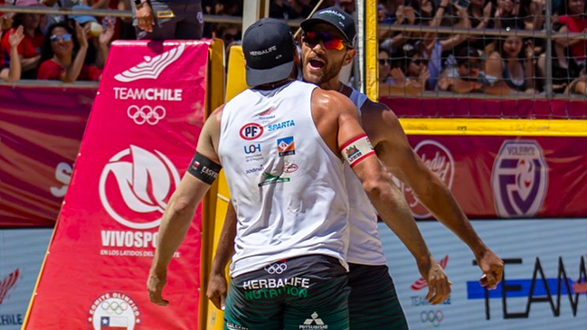 Los Grimalt ganaron en su debut en el Beach Pro Tour Elite 16